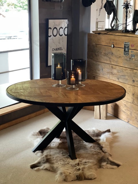 Tische/Beistelltische